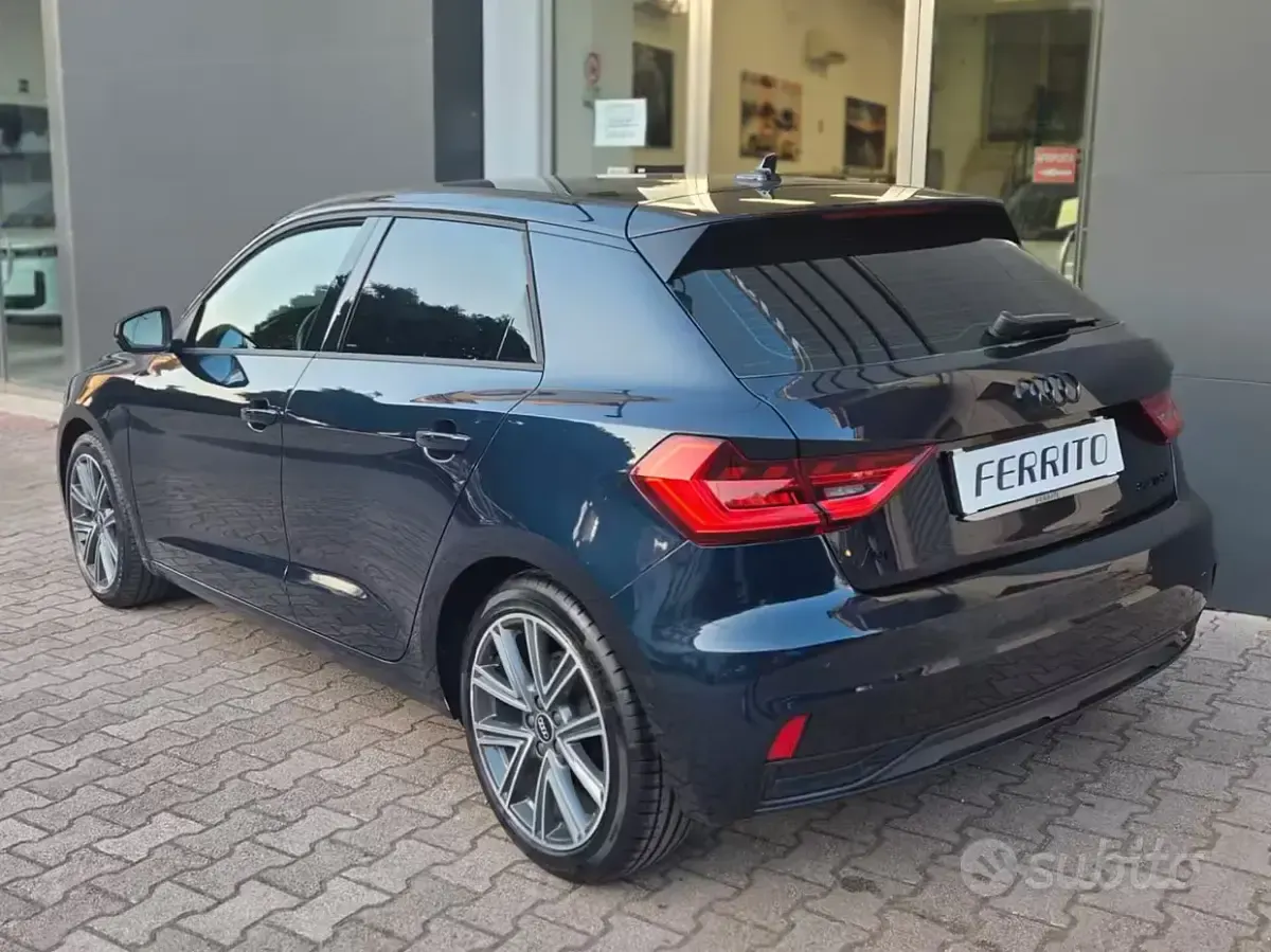 Usata Audi A1 Admired 95 CV (69 kW) 2021 Bluazzurro SUV