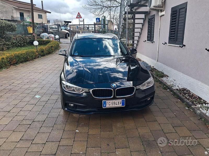 Usata BMW 318 2016 Nero Station wagon