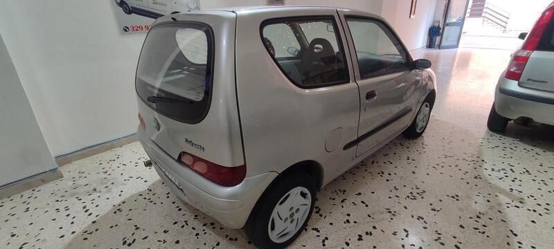 Usata Fiat Seicento Active 54 CV (39 kW) 2004 Argento Utilitaria