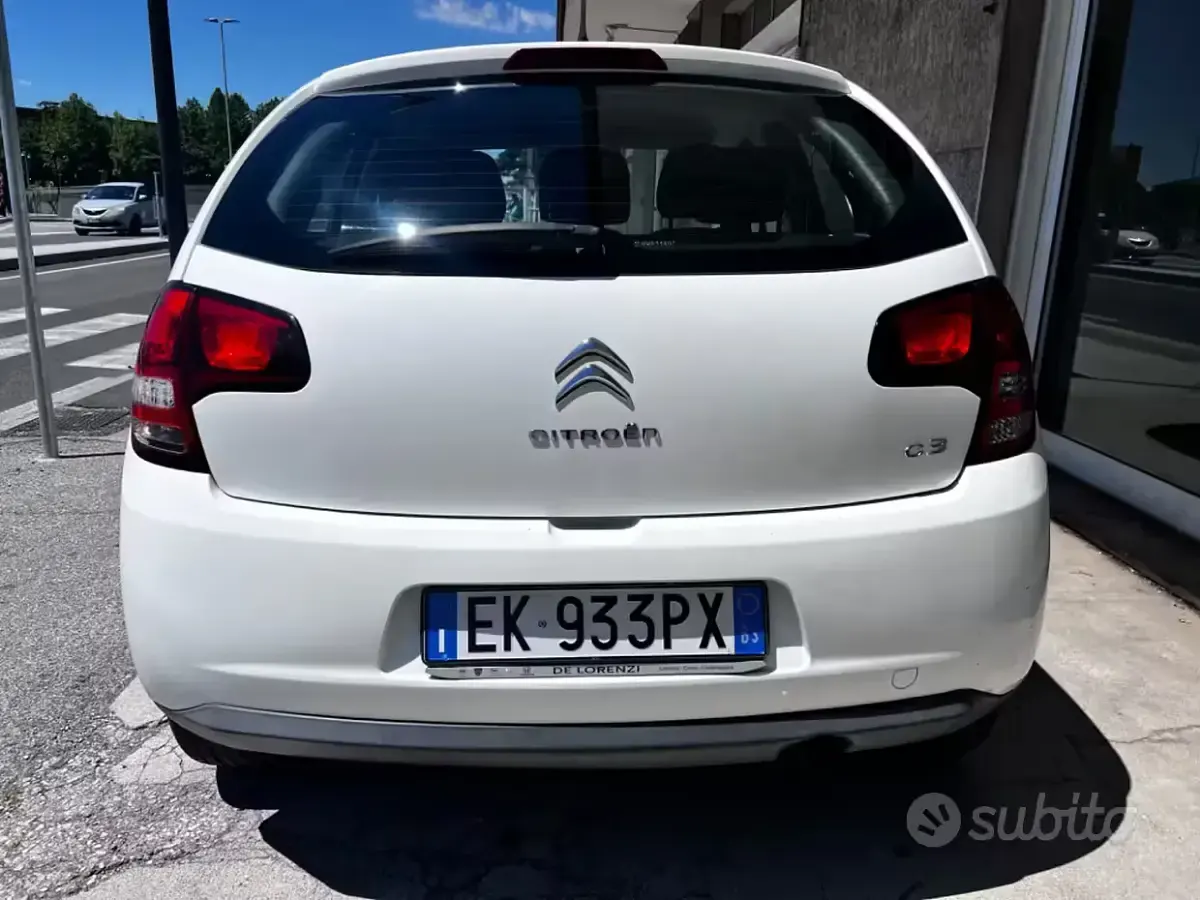 Usata Citroën C3 60 CV (44 kW) 2011 Bianco Berlina
