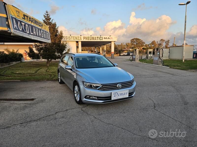 Usata VW Passat Highline 150 CV (110 kW) 2017 Argento Station wagon