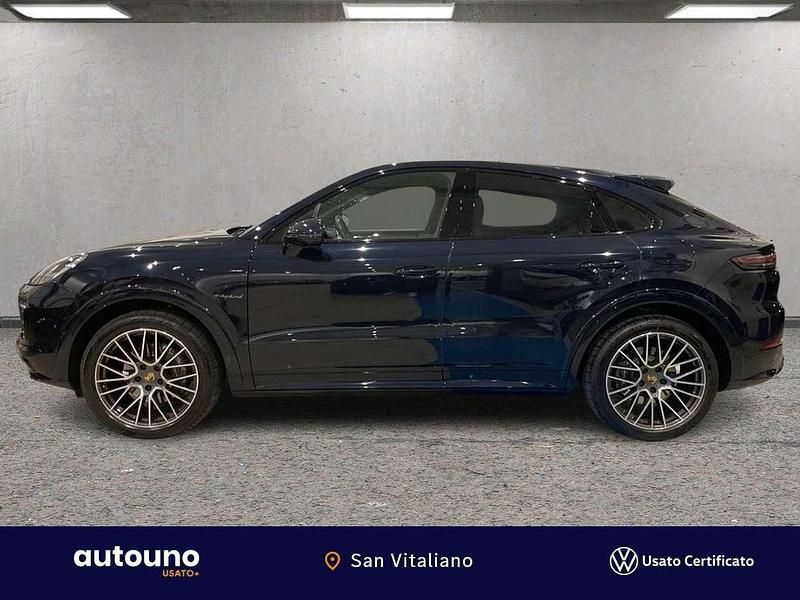 Usata Porsche Cayenne Coupe 340 CV (250 kW) 2023 Blu/azzurro Coupé
