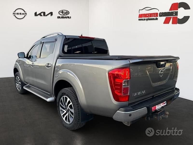 Usata Nissan Navara 190 CV (139 kW) 2018 Grigio Pick-up