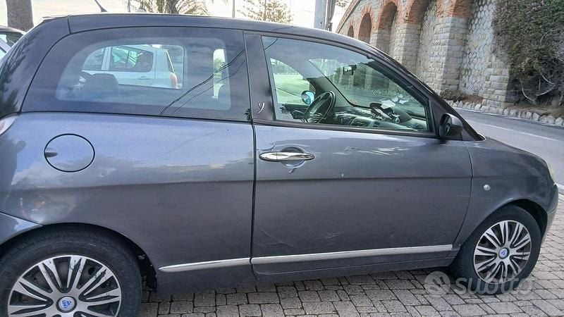 Usata Lancia Ypsilon 2007 Utilitaria