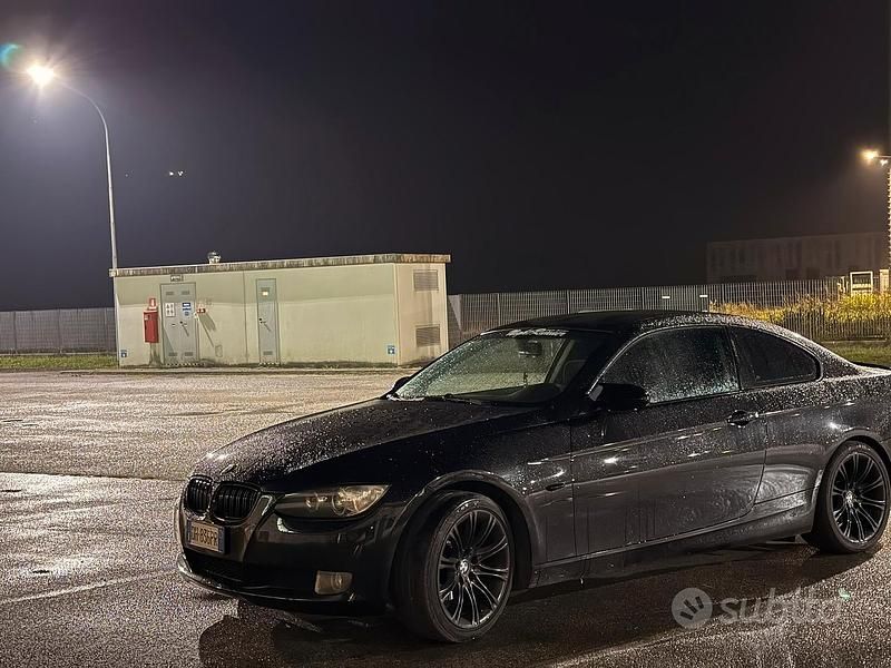Usata BMW 320 2007 Nero Coupé