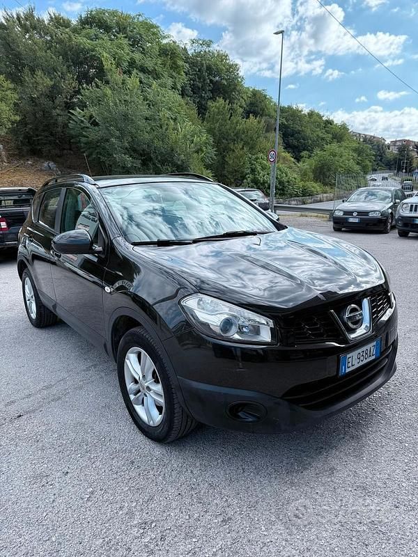 Usata Nissan Qashqai Visia 110 CV (80 kW) 2012 Marrone SUV