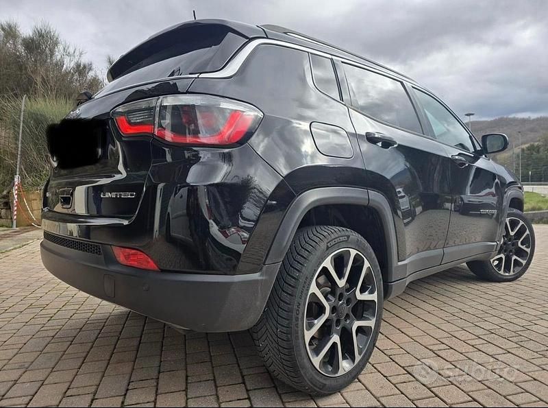 Usata Jeep Compass 140 CV (102 kW) 2019 Nero SUV