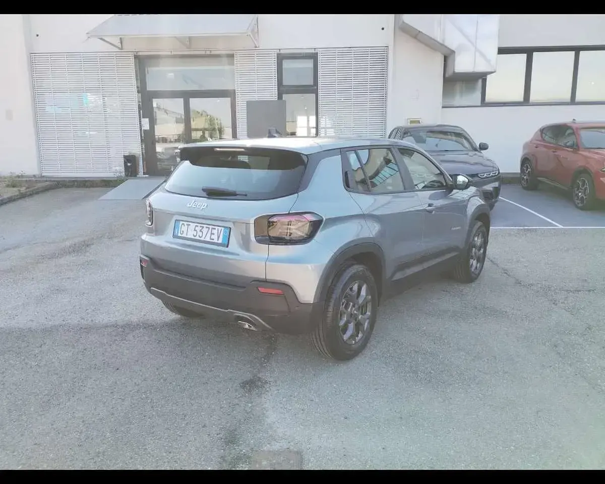 Usata Jeep Avenger Longitude 101 CV (74 kW) 2024 Grigio SUV