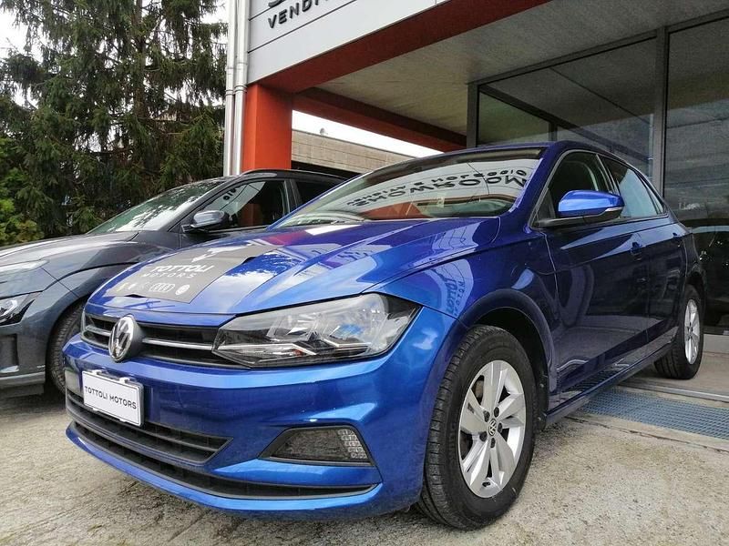 Usata VW Polo Comfortline 80 CV (58 kW) 2018 Blu/azzurro Utilitaria
