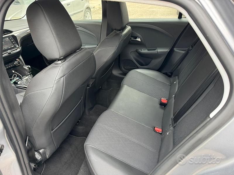 Usata Opel Corsa 100 CV (73 kW) 2022 Berlina