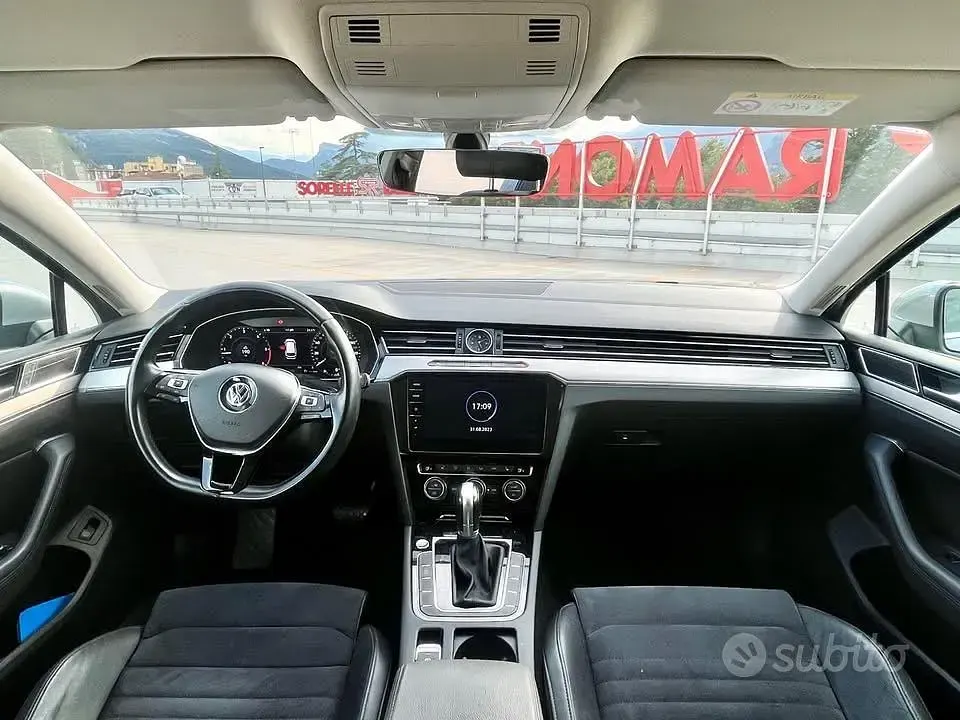 Usata VW Passat Executive 150 CV (110 kW) 2018 Station wagon