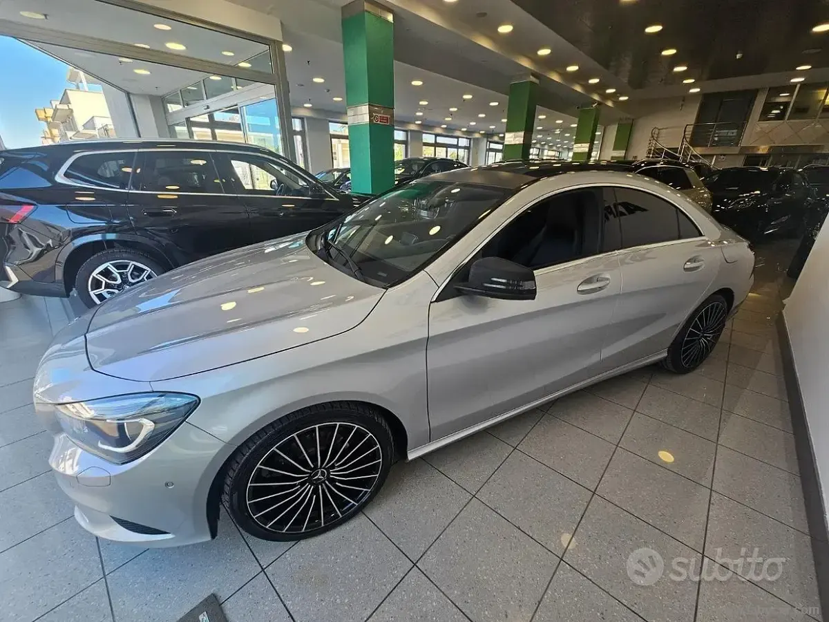Usata Mercedes CLA200 Premium 136 CV (100 kW) 2013 Argento Coupé