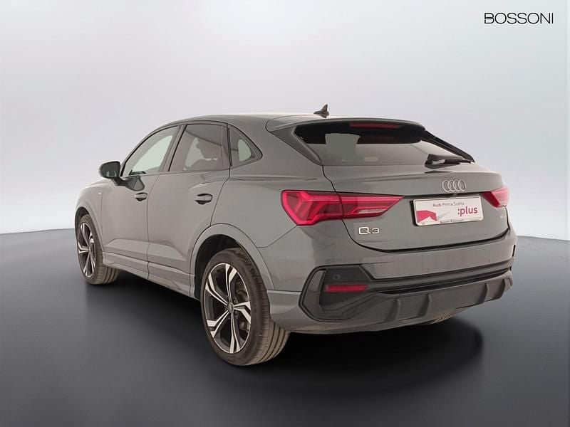 Usata Audi Q3 Sportback S-Line 150 CV (110 kW) 2022 Grigio SUV