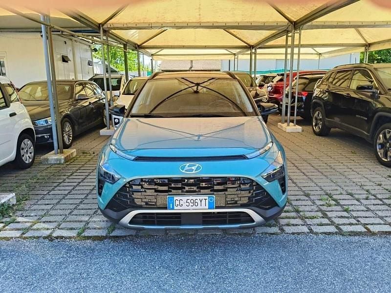 Usata Hyundai Bayon 99 CV (72 kW) 2021 Verde SUV