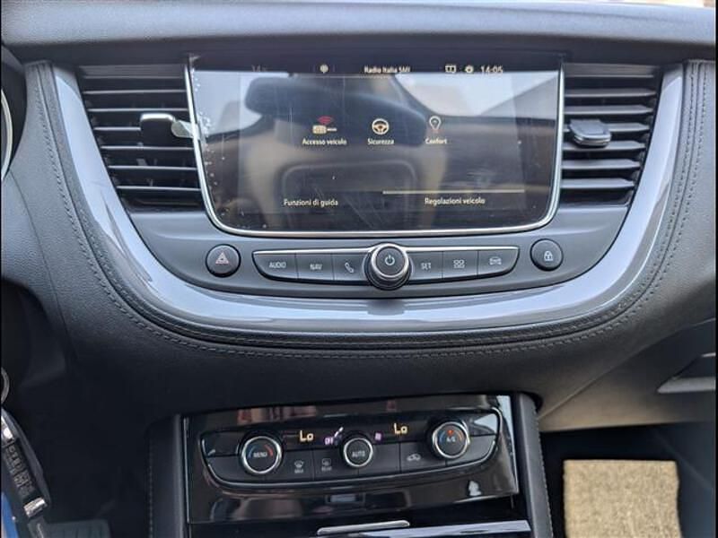Usata Opel Grandland X Elegance 131 CV (96 kW) 2021 Grigio scuro SUV