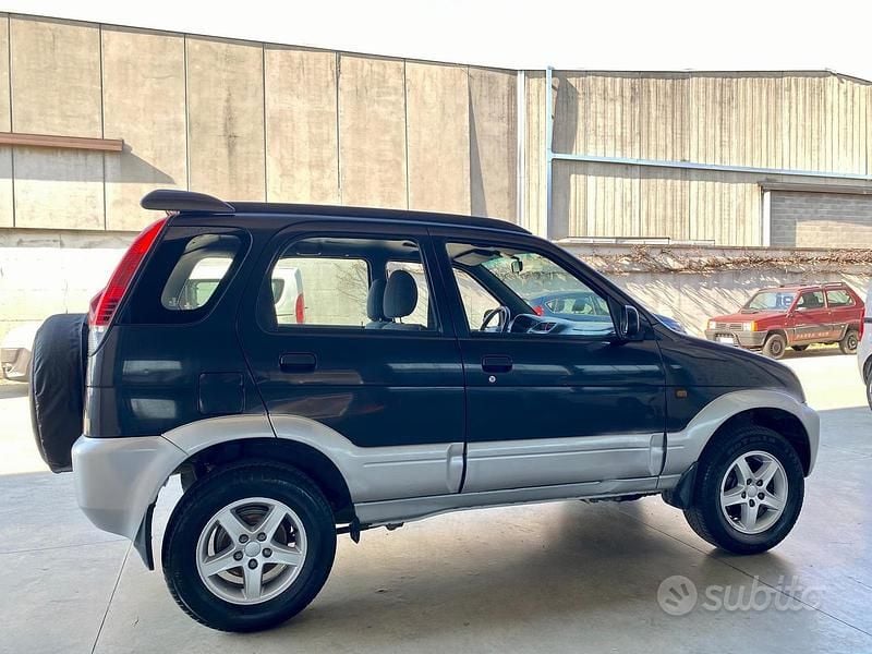 Usata Daihatsu Terios 2005 Nero SUV