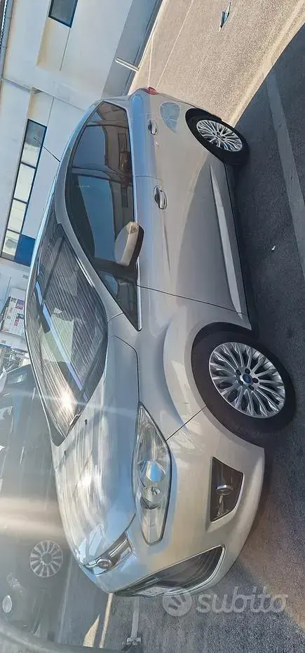 Usata Ford C-MAX 115 CV (84 kW) 2011 Grigio Monovolume