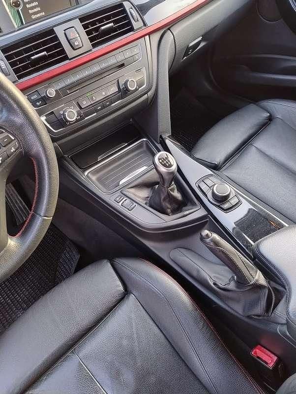 Usata BMW 318 M Sport 143 CV (105 kW) 2013 Grigio Station wagon