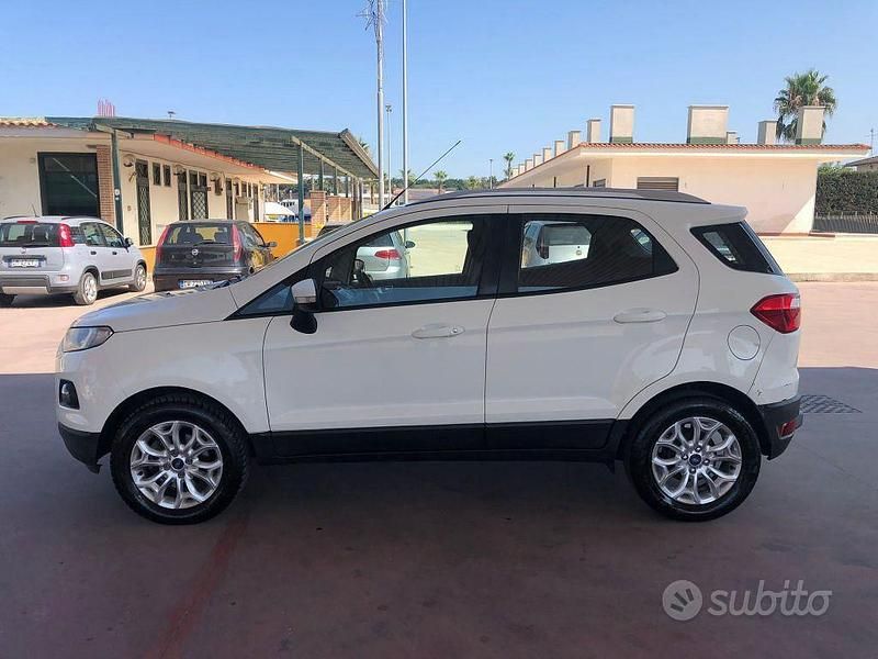 Usata Ford Ecosport Sport 95 CV (69 kW) 2015 Bianco SUV