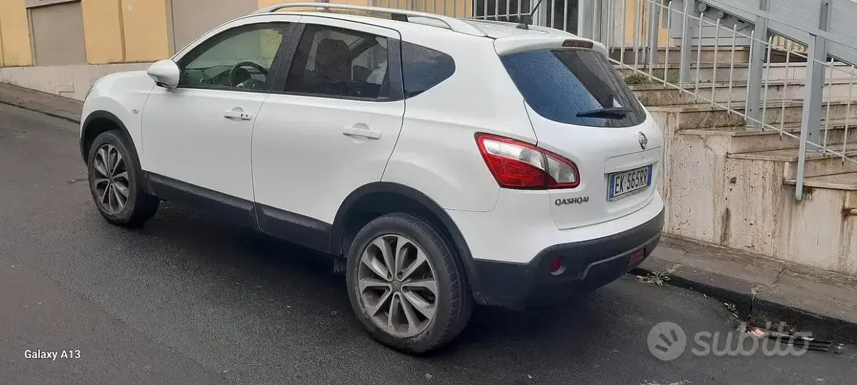 Usata Nissan Qashqai 131 CV (96 kW) 2011 Bianco SUV