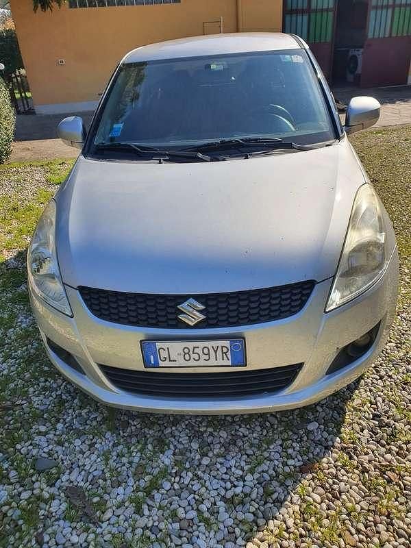 Usata Suzuki Swift GL 75 CV (55 kW) 2012 Argento Utilitaria