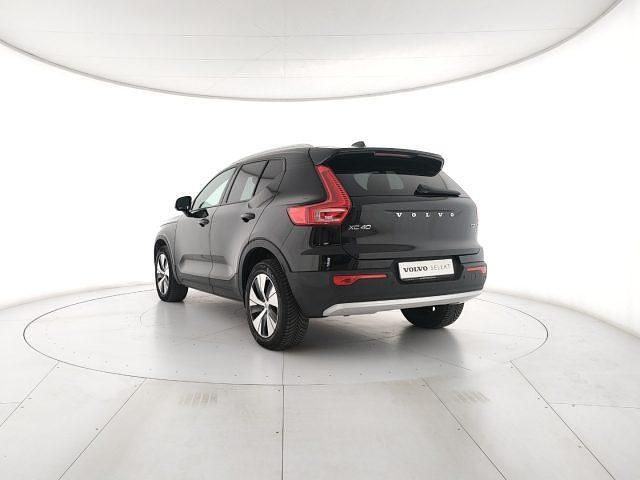 Usata Volvo XC40 Core 129 CV (94 kW) 2023 Nero SUV