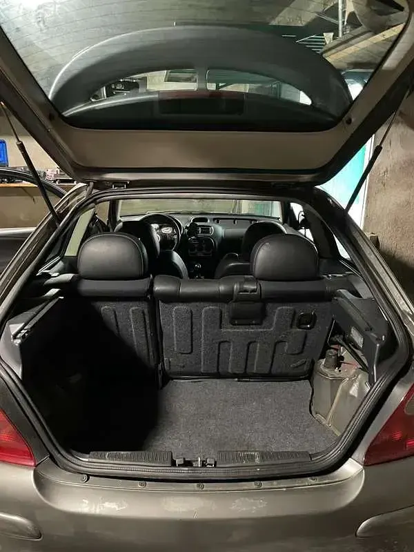 Usata MG ZR 160 CV (117 kW) 2004 Utilitaria
