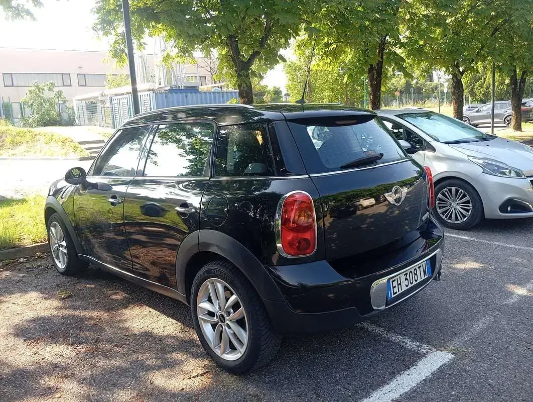 Usata Mini Cooper D Countryman 111 CV (81 kW) 2011 Nero SUV