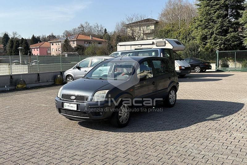 Usata Ford Fusion 80 CV (58 kW) 2003 Grigio Utilitaria
