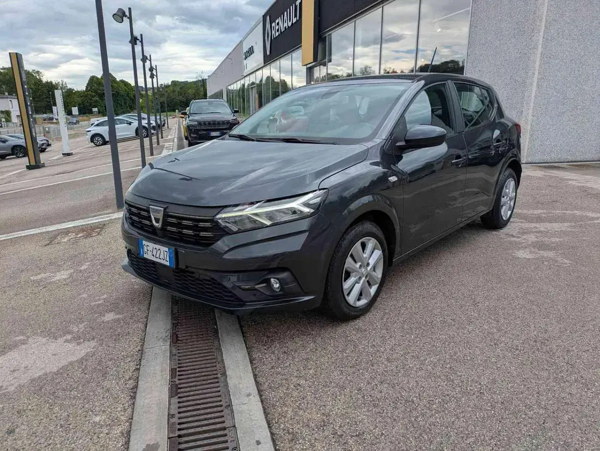 Usata Dacia Sandero Comfort 65 CV (47 kW) 2021 Grigio Berlina