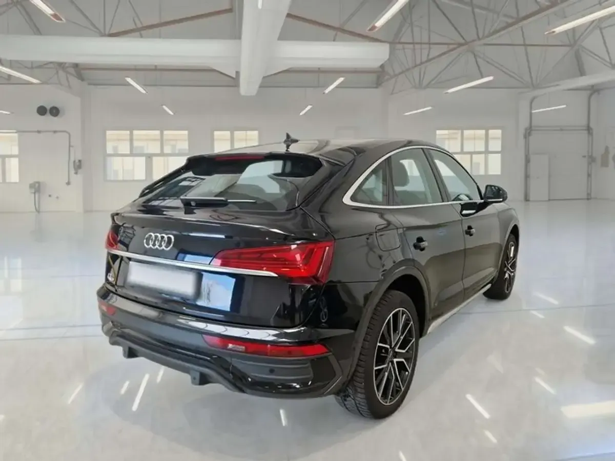 Usata Audi Q5 Sportback Advanced 265 CV (194 kW) 2023 Nero SUV