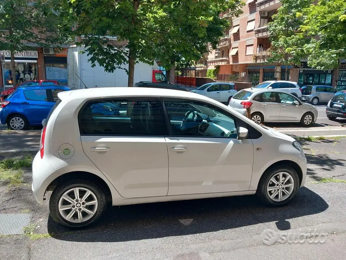 Usata Seat Mii Chic 60 CV (44 kW) 2018 Bianco Utilitaria
