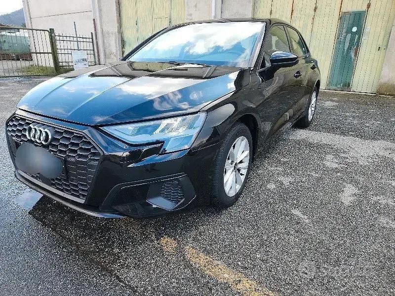 Usata Audi A3 Business 116 CV (85 kW) 2021 Nero Berlina