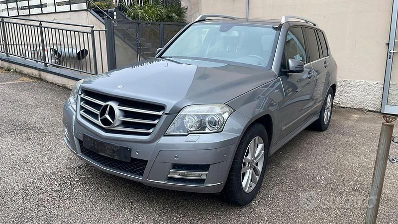 Usata Mercedes GLK220 170 CV (125 kW) 2011 Grigio SUV