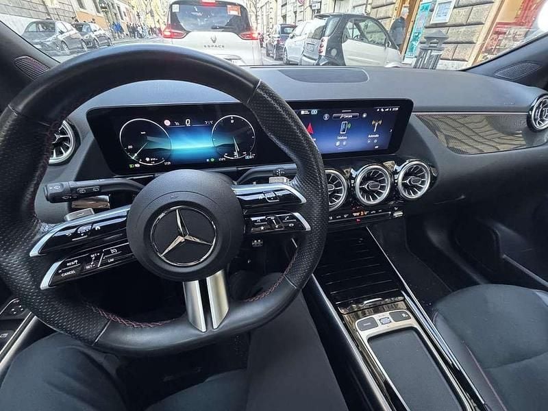 Usata Mercedes B180 AMG Line Premium 116 CV (85 kW) 2023 Monovolume