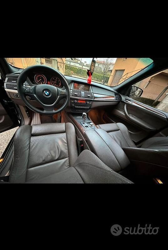 Usata BMW X5 235 CV (172 kW) 2008 Nero SUV