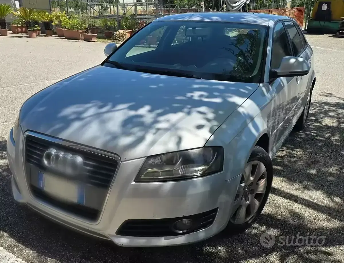 Usata Audi A3 105 CV (77 kW) 2009 Grigio Utilitaria