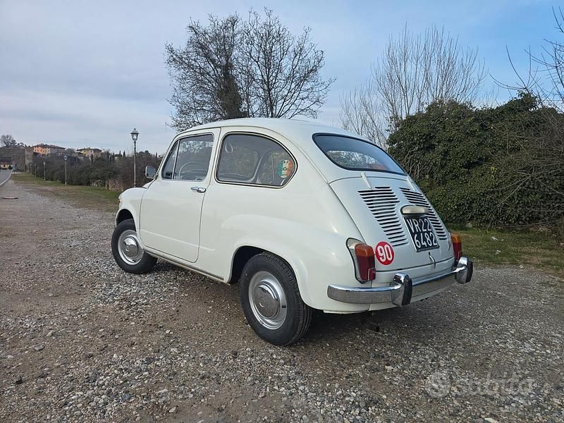 Usata Fiat 600D 1960