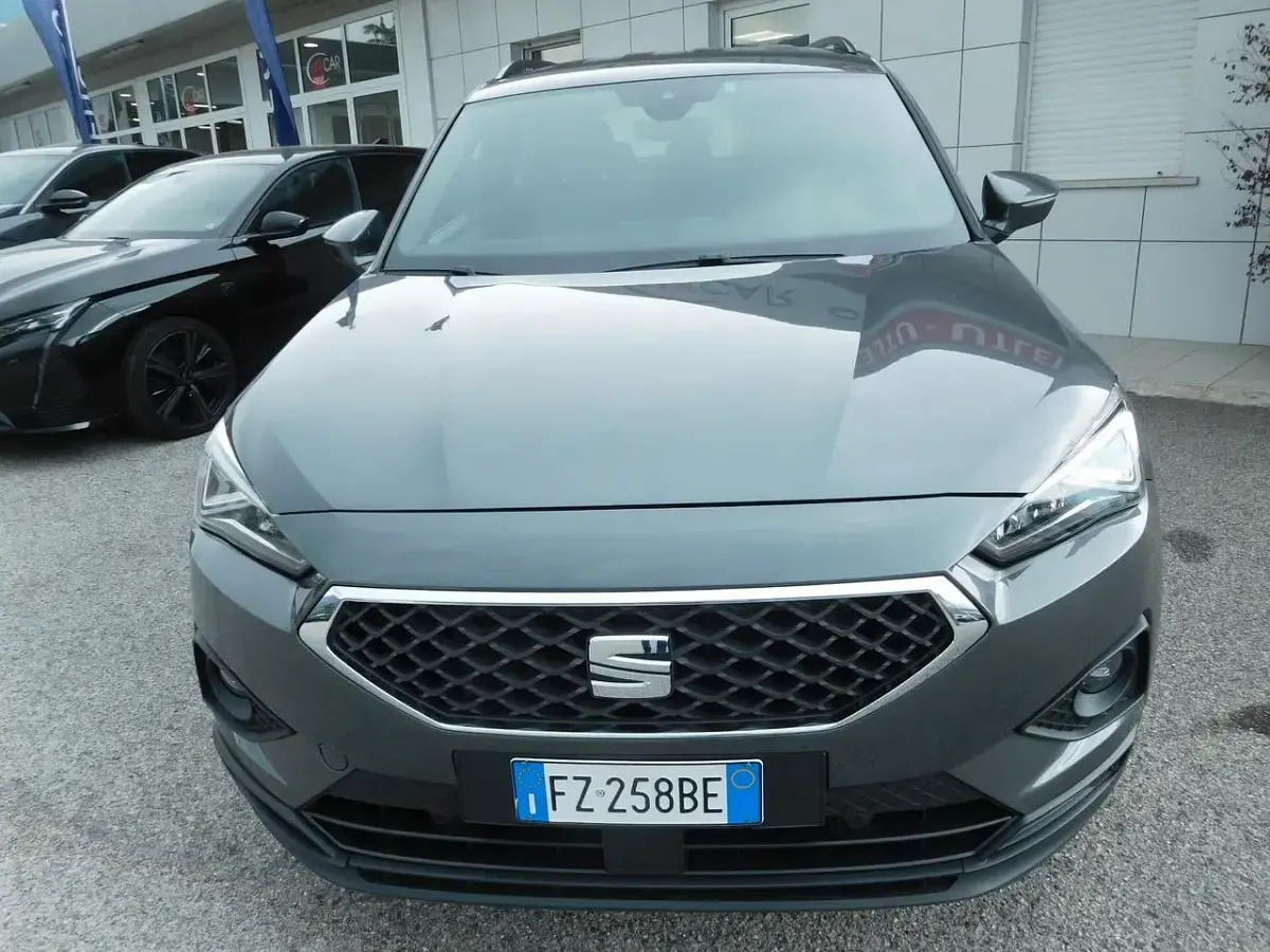 Usata Seat Tarraco Business 150 CV (110 kW) 2020 Grigio SUV