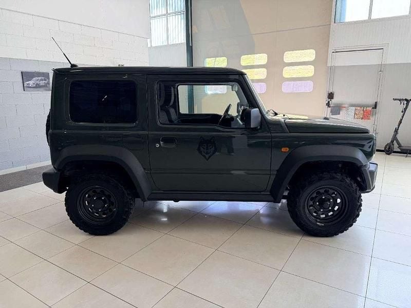 Usata Suzuki Jimny 102 CV (75 kW) 2022 Verde SUV
