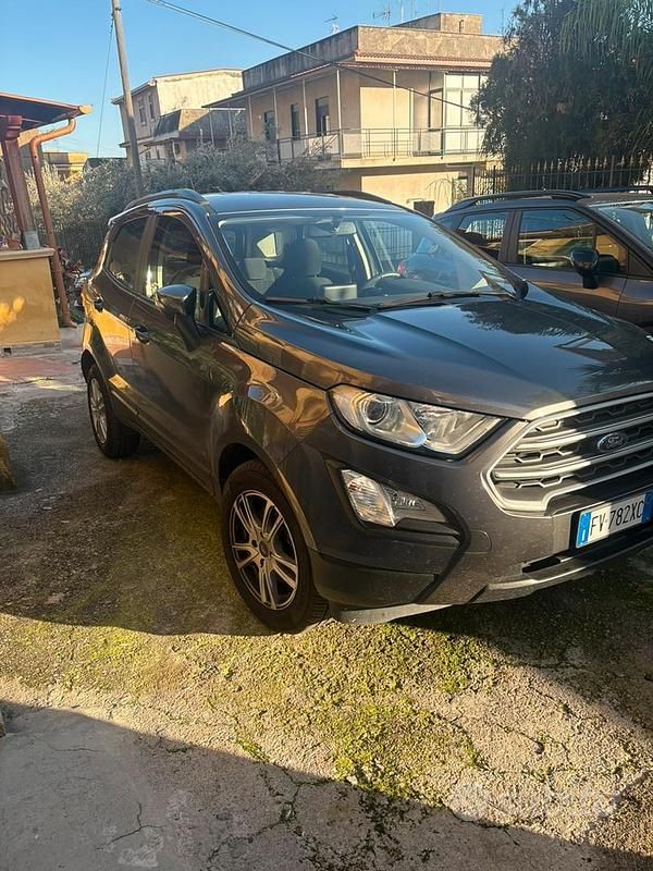 Grigio Usata 2019 Ford Ecosport SUV | 16.500 € (Buon prezzo) - Immagine 1/4