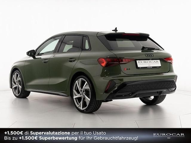 Usata Audi A3 S-Line 150 CV (110 kW) 2025 Verde distretto metallizzato Berlina