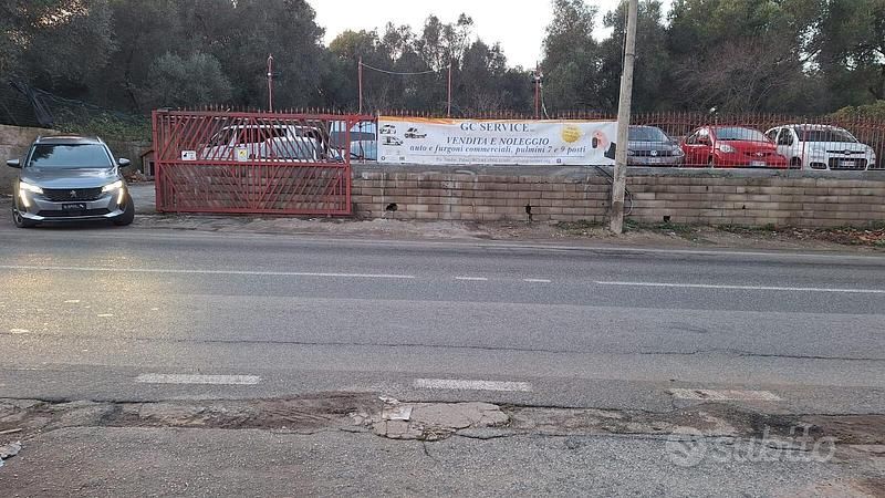 Usata Ford Kuga Titanium 120 CV (88 kW) 2019 Nero SUV