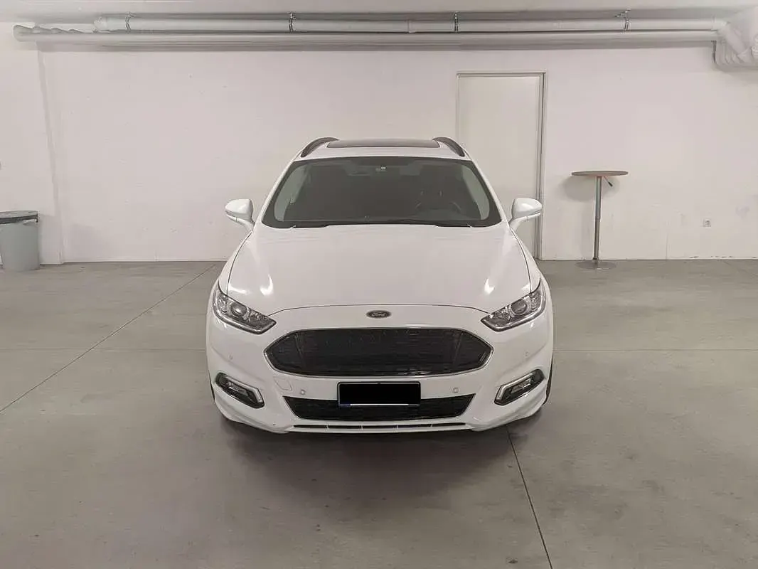 Usata Ford Mondeo ST-Line 209 CV (153 kW) 2017 Bianco Station wagon