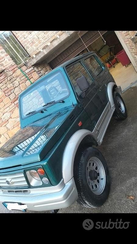 Usata Suzuki Samurai 63 CV (46 kW) 2000 Verde SUV