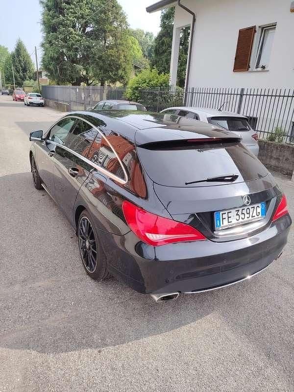 Usata Mercedes CLA220 Shooting Brake Premium 177 CV (130 kW) 2016 Nero Station wagon