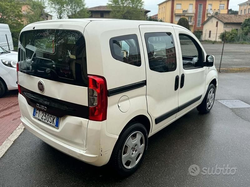 Usata Fiat Qubo Lounge 77 CV (56 kW) 2019 Bianco Monovolume
