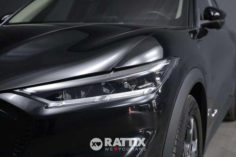 Usata Ford Mustang Mach-E Standard Range 100 kW (136 CV) 2023 Absolute black SUV