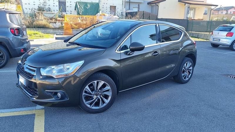 Usata Citroën DS4 Chic 111 CV (81 kW) 2012 Utilitaria