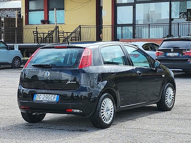 Usata Fiat Grande Punto 75 CV (55 kW) 2008 Utilitaria